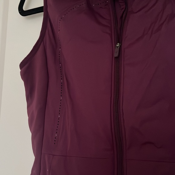 Lululemon Vest - Picture 2 of 3